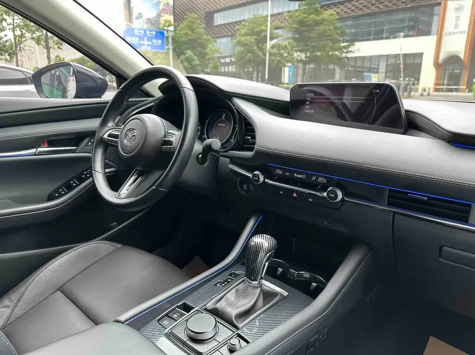 Mazda Axela Mazda3 Angkesela 2022 2.0L Automatic Elegant Edition 2022 — thumbnail 4