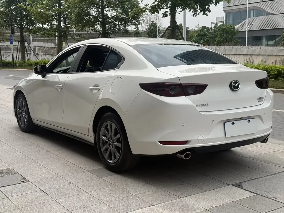 Mazda Axela Mazda3 Angkesela 2021 2.0L Automatic Quality Edition 2022 — thumbnail 5