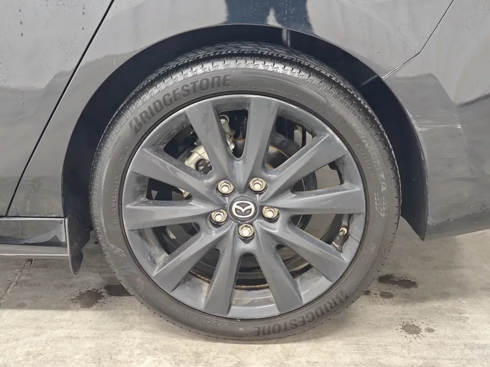 Mazda Axela Mazda3 Angkesela 2023 2.0L Automatic Quality Edition 2023 — thumbnail 3
