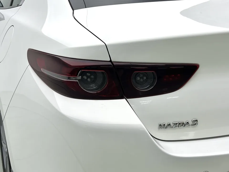 Mazda Axela Mazda3 Angkesela 2023 2.0L Automatic Quality Edition 2024 — thumbnail 4