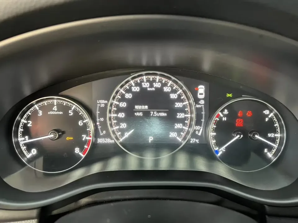 Mazda Axela Mazda3 Angkesela 2023 2.0L Automatic Elegant Edition 2024 — миниатюра 4