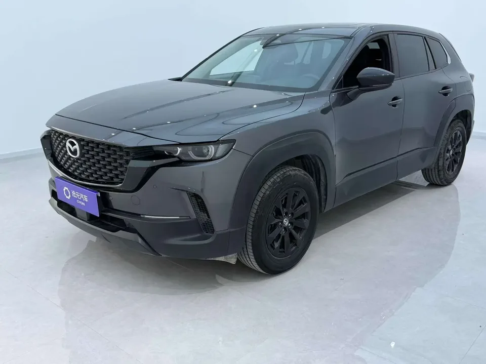 Mazda CX-50 OK Mazda CX-50 OK 2023 2.0L Automatic Leading Edition 2023 — photo 1, buy with delivery to Moscow