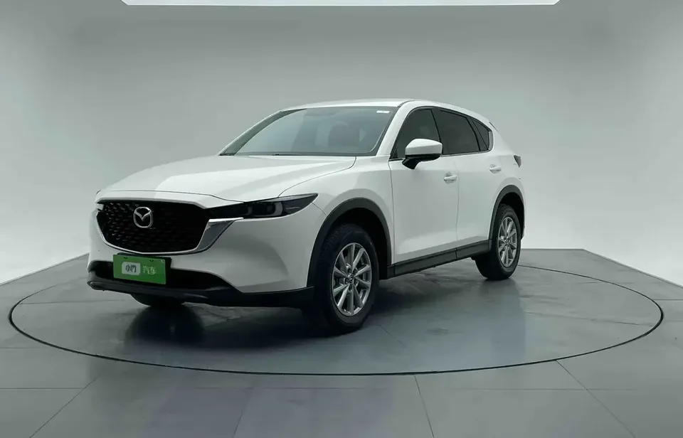 Mazda CX-5 Mazda CX-5 2024 2.0L Automatic 2WD Comfort 2024 — photo 1, buy with delivery to Moscow