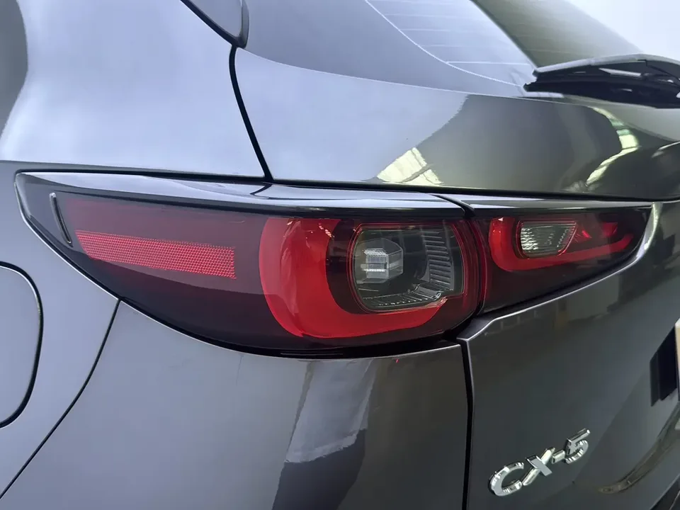 Mazda CX-5 Mazda CX-5 2024 2.0L Automatic 2WD Comfort 2024 — thumbnail 4