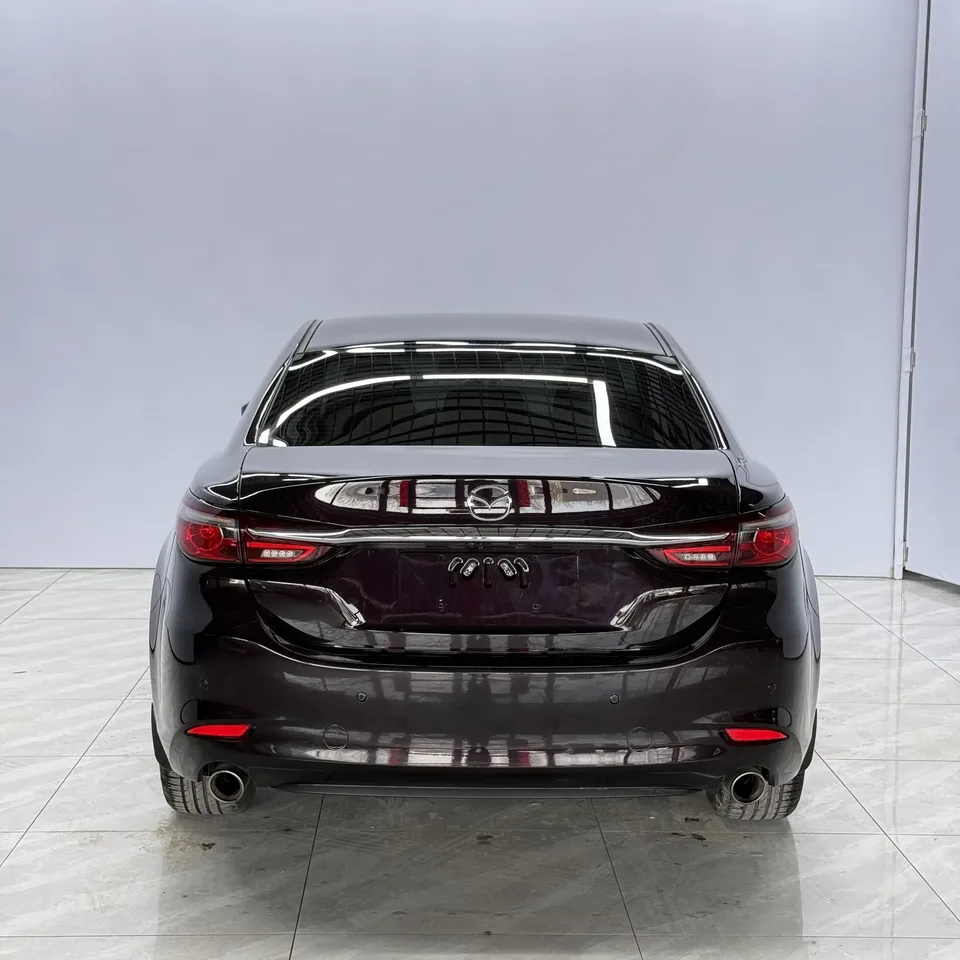 Mazda Atenza Atez 2021 2.0L Blue Sky Deluxe Edition 2022 — thumbnail 2