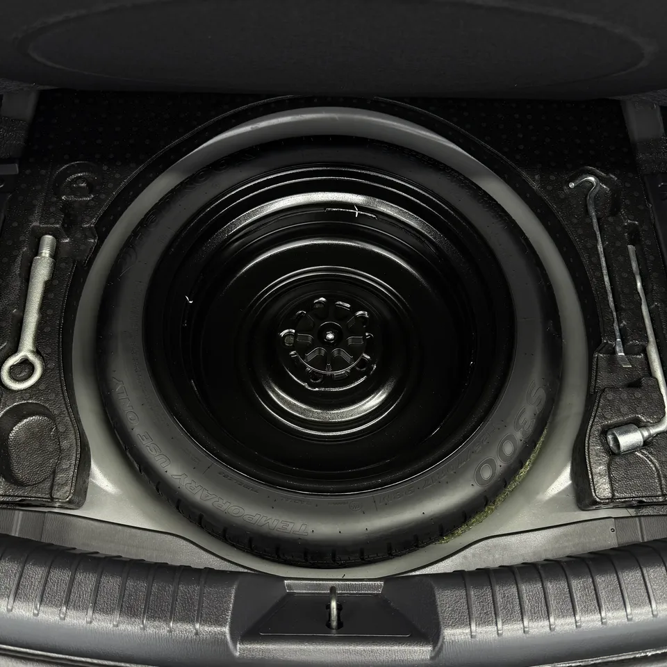 Mazda Atenza Atez 2021 2.0L Blue Sky Deluxe Edition 2022 — thumbnail 3