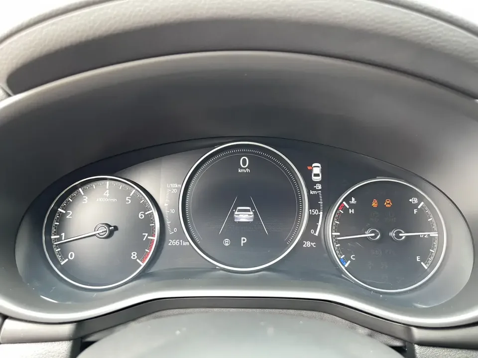 Mazda Axela Mazda3 Angkesela 2025 2.0L Automatic Premium Edition 2025 — миниатюра 4