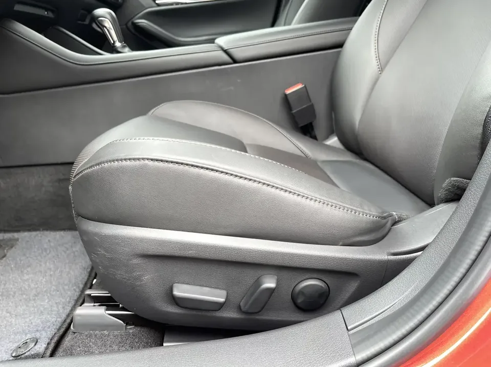 Mazda Axela Mazda3 Angkesela 2025 2.0L Automatic Premium Edition 2025 — миниатюра 5