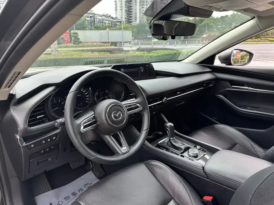 Mazda Axela Mazda3 Angkesela 2023 2.0L Automatic Quality Edition 2023 — thumbnail 5