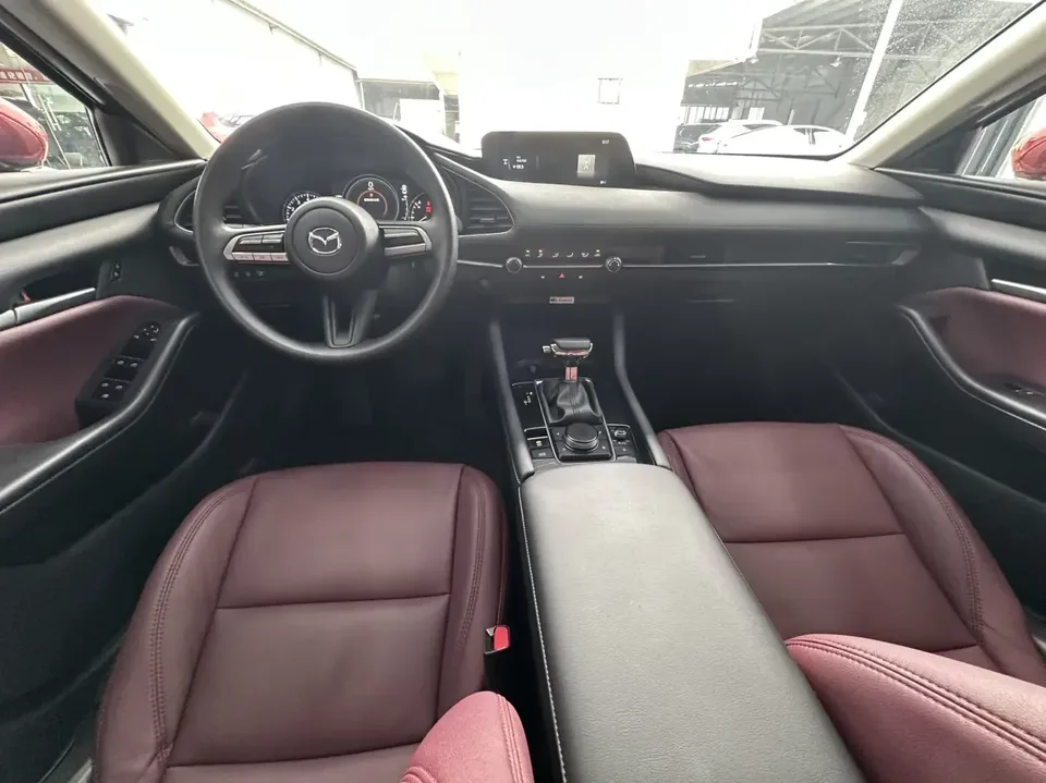 Mazda Axela Mazda3 Angkesela 2022 2.0L Automatic Quality Edition 2022 — thumbnail 3