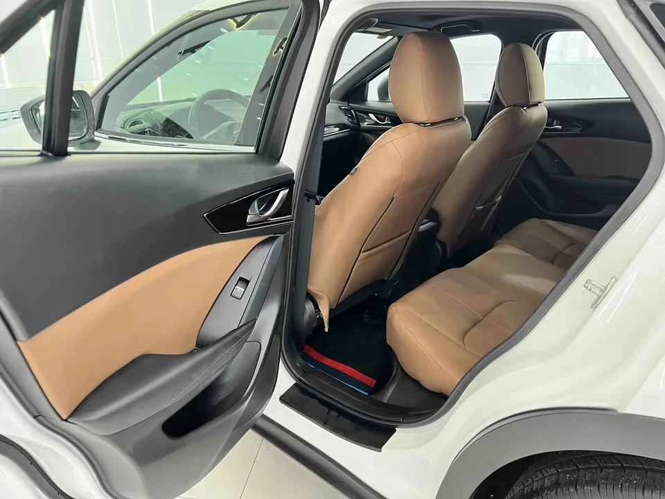 Mazda CX-4 Mazda CX-4 2021 2.0L 2WD Blue Sky Vitality Edition 2023 — thumbnail 5