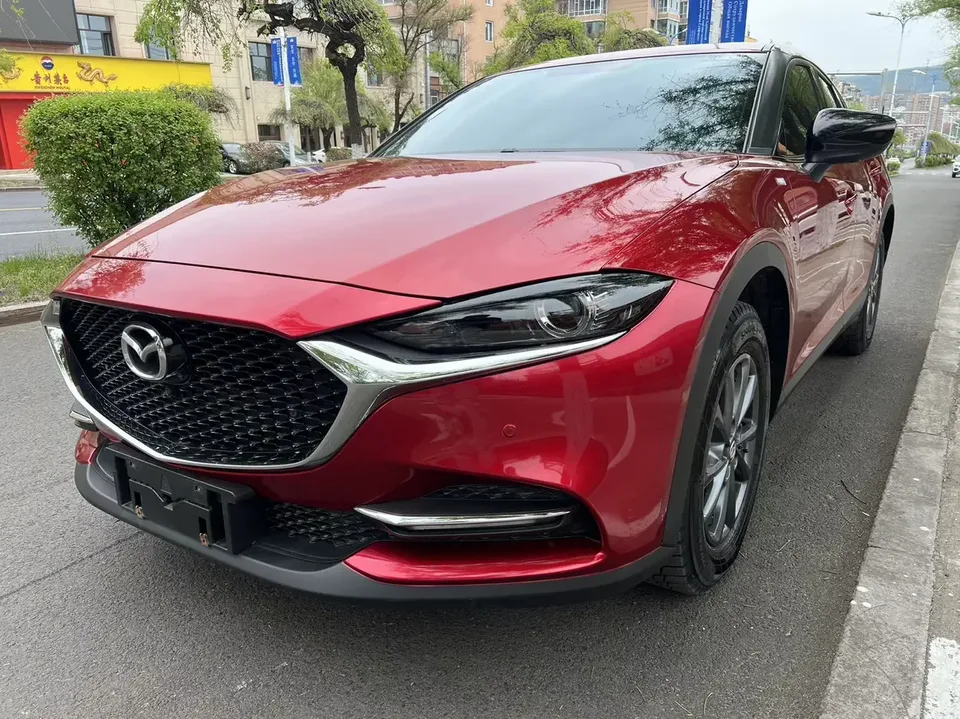 Mazda CX-4 Mazda CX-4 2021 2.0L 2WD Blue Sky Explorer Edition 2023 — photo 1, buy with delivery to Moscow