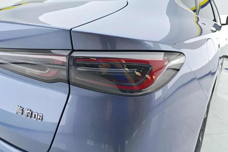 BYD Seal 06DM Seal 06DM 2024 DM-i 120KM Flagship 2024 — thumbnail 2