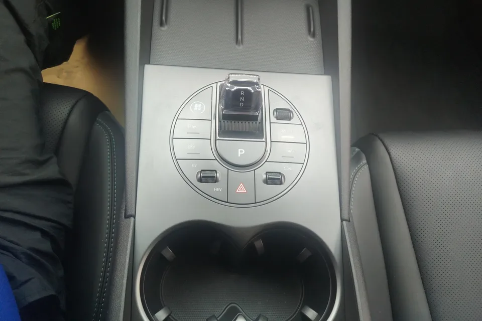 BYD Seal 06DM Seal 06DM 2025 DM-i 80KM Deluxe Smart Driving Edition 2025 — thumbnail 3