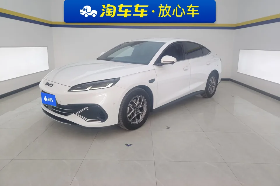 BYD Seal 06DM Seal 06DM 2025 DM-i 80KM Deluxe Smart Driving Edition 2025 — photo 1, buy with delivery to Moscow
