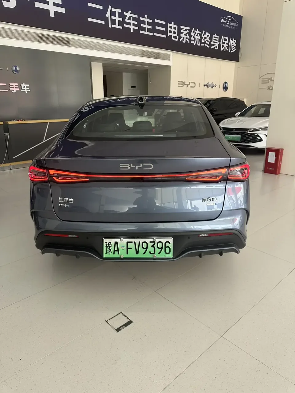 BYD Seal 06DM Seal 06DM 2025 DM-i 120KM Premium Edition 2025 — thumbnail 2