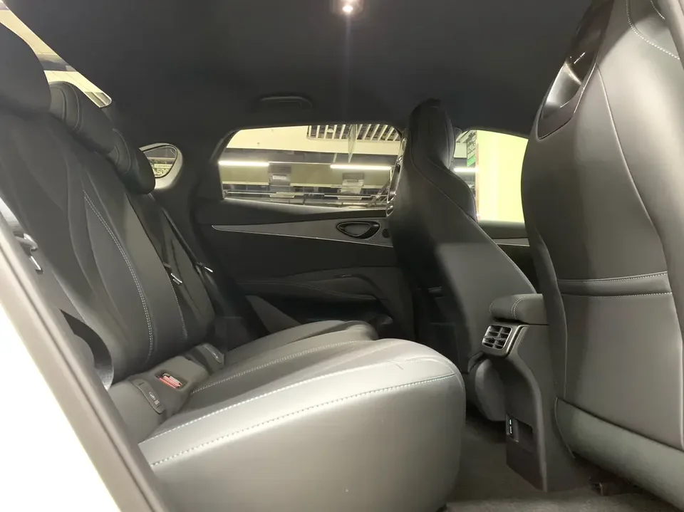 BYD Seal 06DM Seal 06DM 2024 DM-i 80KM Premium 2024 — миниатюра 5
