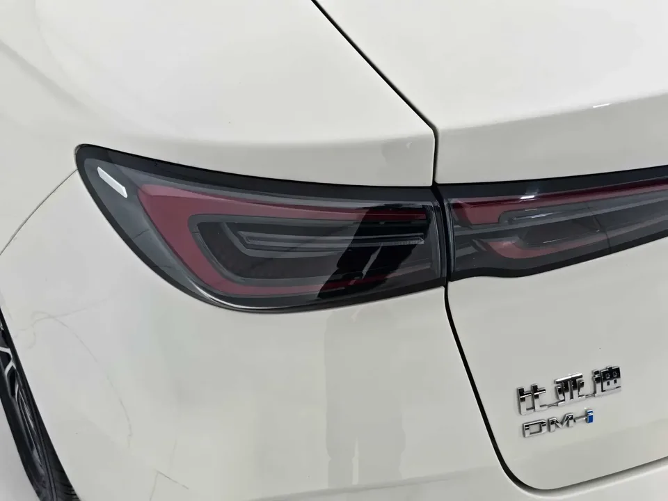 BYD Seal 06DM Seal 06DM 2024 DM-i 120KM Premium 2025 — thumbnail 4