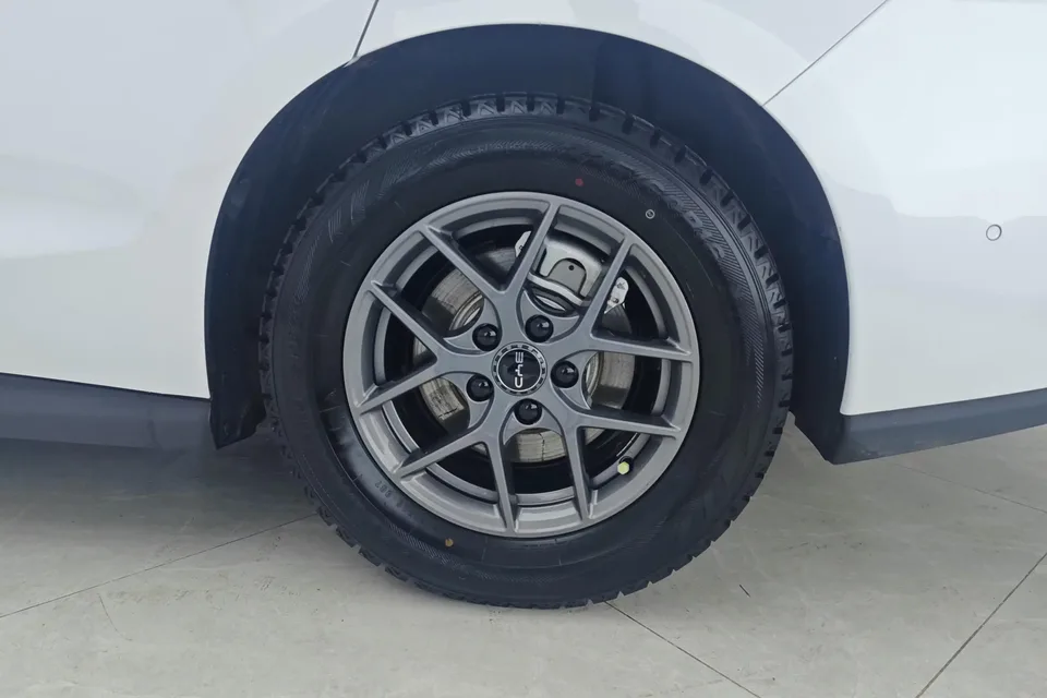 BYD Seal 06DM Seal 06DM 2025 DM-i 80KM Deluxe Smart Driving Edition 2025 — миниатюра 3