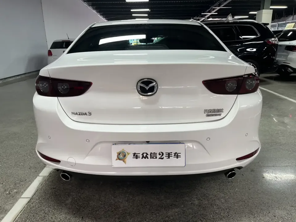 Mazda Axela Mazda3 Angkesela 2023 2.0L Automatic Elegant Edition 2023 — thumbnail 2