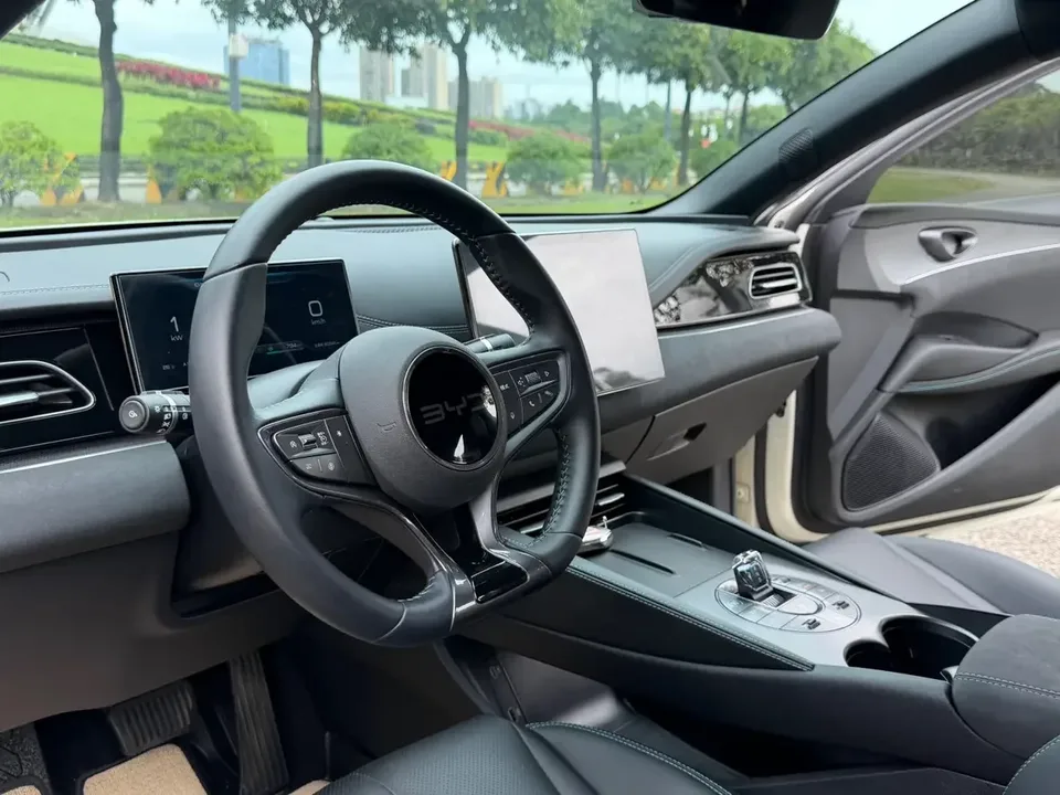 BYD Seal 06DM Seal 06DM 2024 DM-i 80KM Premium 2024 — thumbnail 5