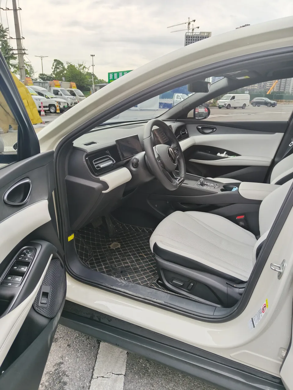 BYD Seal 06DM Seal 06DM 2024 DM-i 120KM Premium 2024 — thumbnail 3