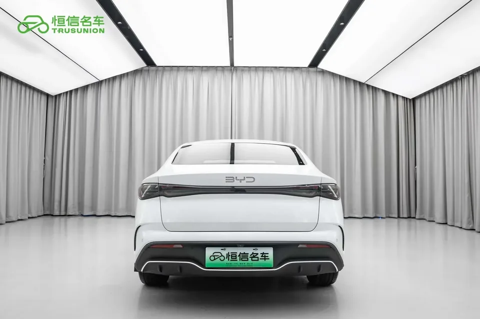 BYD Seal 06DM Seal 06DM 2024 DM-i 120KM Premium 2024 — thumbnail 2