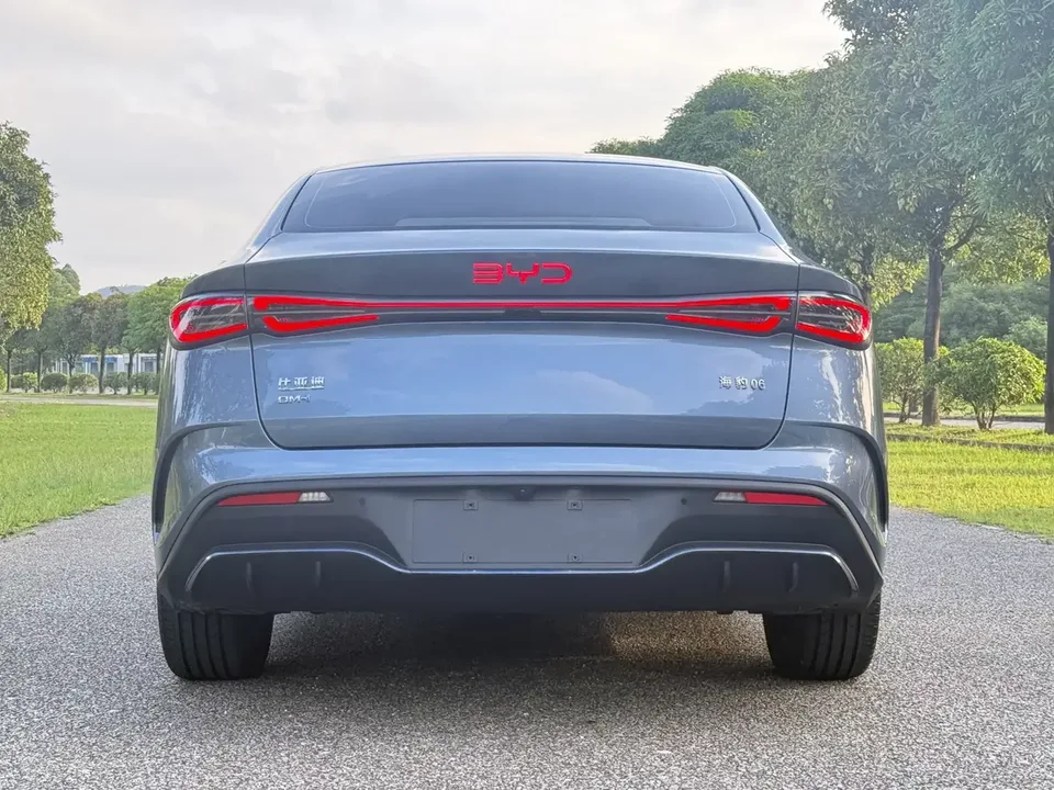 BYD Seal 06DM Seal 06DM 2024 DM-i 120KM Flagship 2024 — thumbnail 2