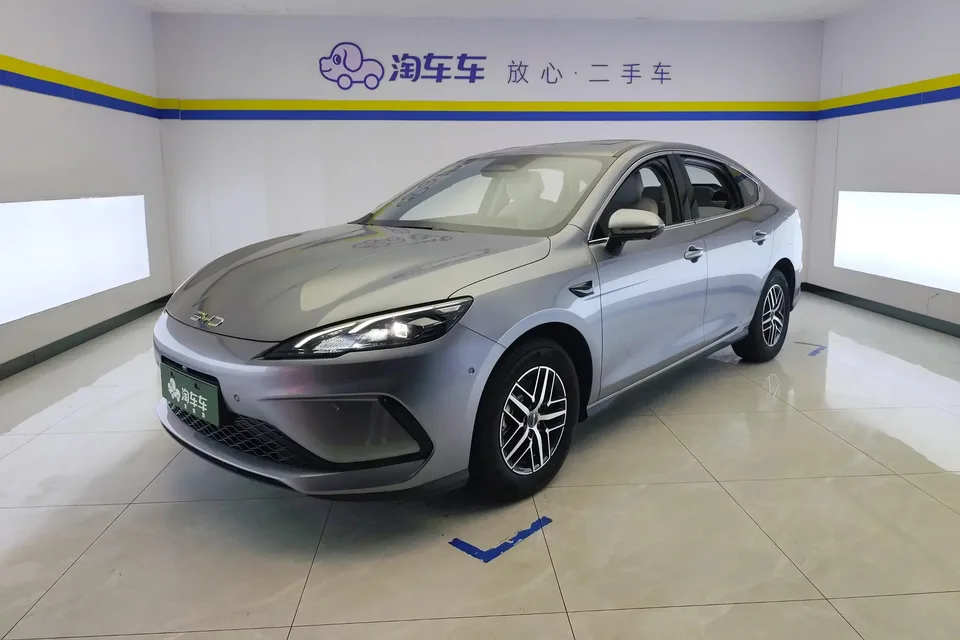BYD Seal 05DM Seal 05DM 2025 DM-i 120KM flagship version 2025 — photo 1, buy with delivery to Moscow