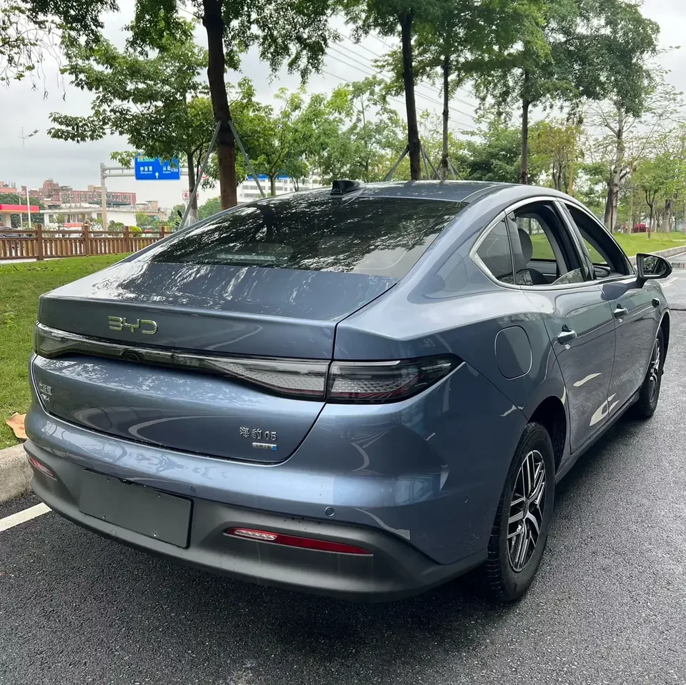 BYD Seal 05DM Seal 05DM 2025 DM-i 120KM flagship version 2025 — thumbnail 5