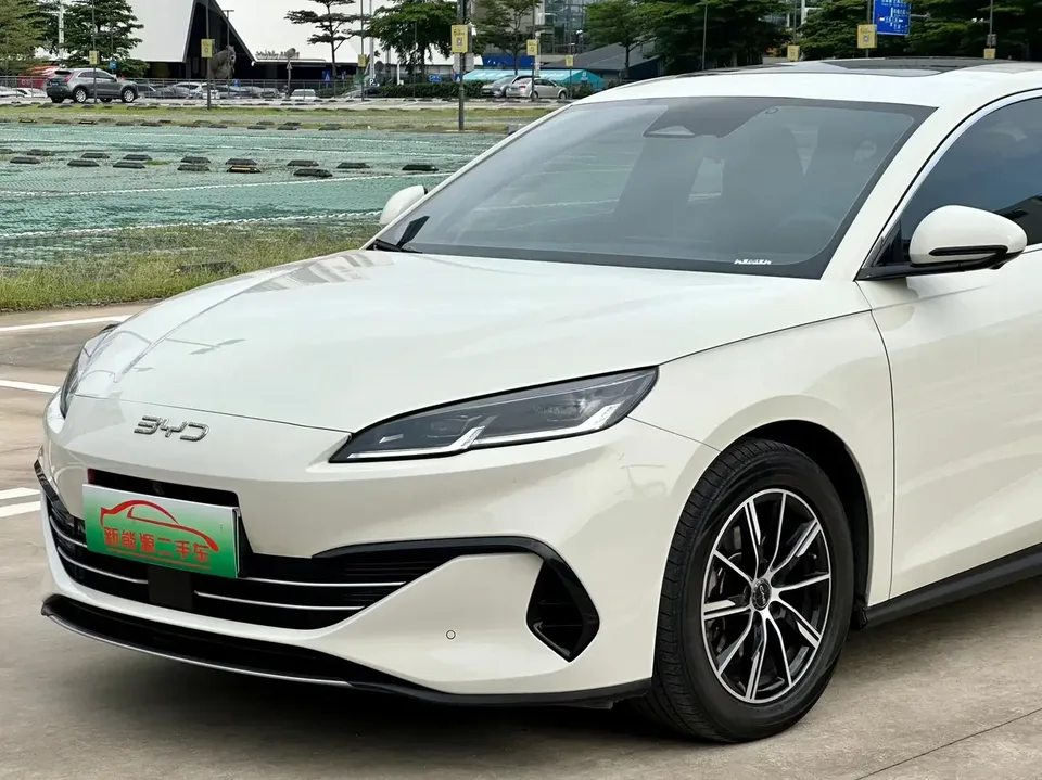 BYD Seal 06DM Seal 06DM 2024 DM-i 120KM Premium 2024 — thumbnail 3