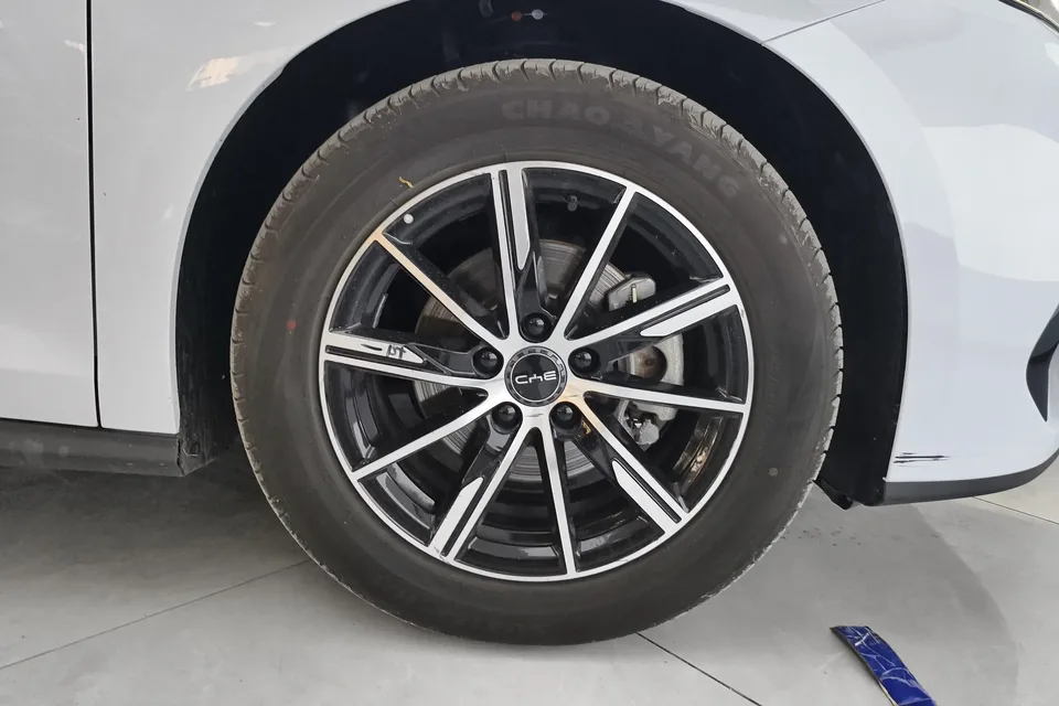 BYD Seal 06DM Seal 06DM 2024 DM-i 80KM Premium 2025 — thumbnail 3
