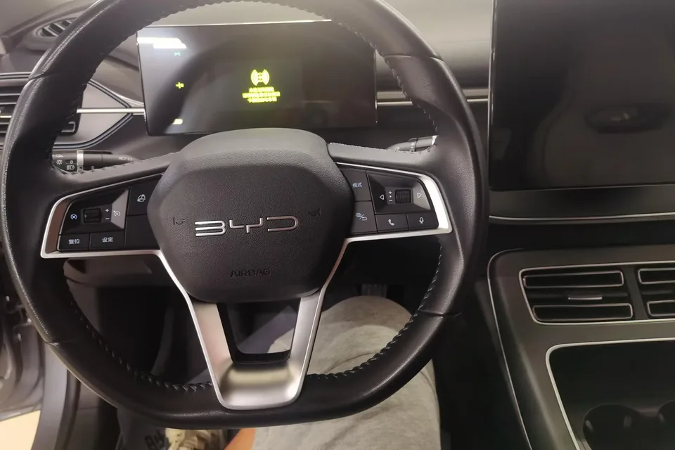 BYD Destroyer 05 Destroyer 05 2024 Honor Edition DM-i 55KM Premium 2024 — thumbnail 4