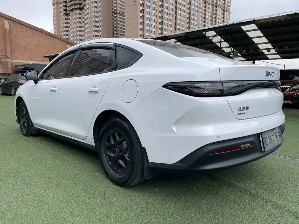 BYD Seal 05DM Seal 05DM 2025 DM-i 55KM Deluxe Smart Driving Edition 2025 — thumbnail 2