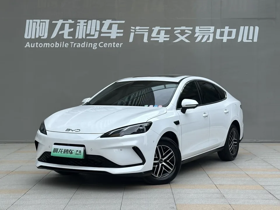 BYD Seal 05DM Seal 05DM 2025 DM-i 120KM flagship version 2025 — photo 1, buy with delivery to Moscow