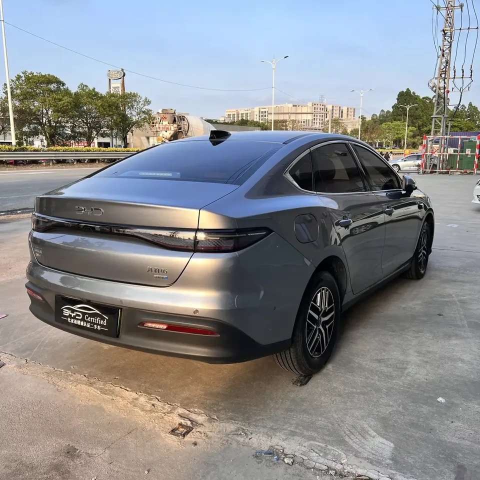 BYD Seal 05DM Seal 05DM 2025 DM-i 120KM flagship version 2025 — thumbnail 4