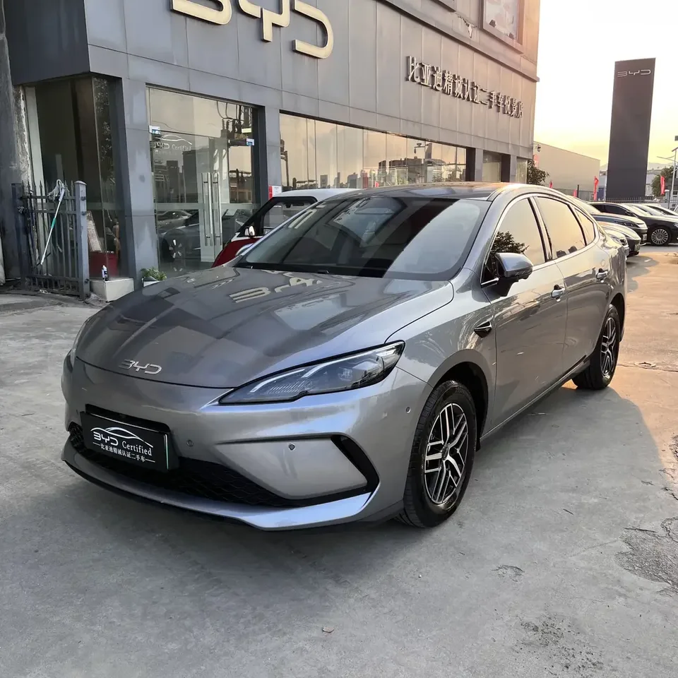 BYD Seal 05DM Seal 05DM 2025 DM-i 120KM flagship version 2025 — photo 1, buy with delivery to Moscow