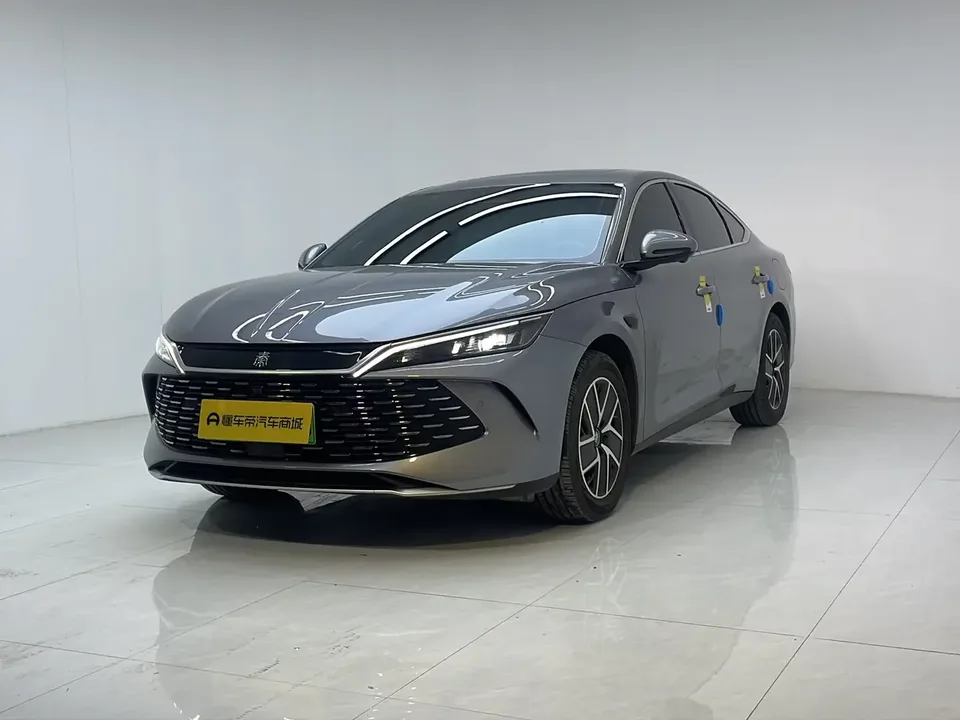 BYD Qin L DM Qin L DM 2025 Intelligent Driving Edition DM-i 120KM Leading Edition 2025 — photo 1, buy with delivery to Moscow
