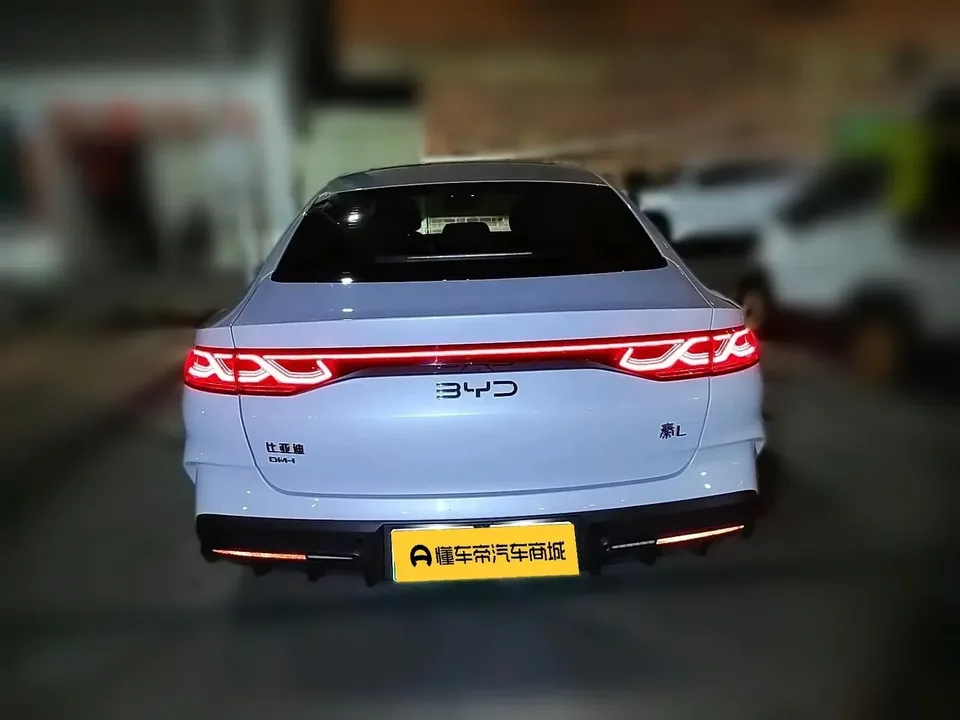 BYD Qin L DM Qin L DM 2024 DM-i 120KM Beyond 2024 — thumbnail 2