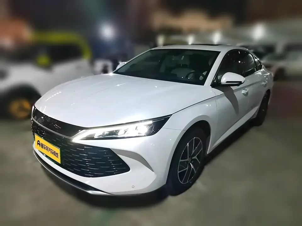 BYD Qin L DM Qin L DM 2024 DM-i 120KM Beyond 2024 — photo 1, buy with delivery to Moscow