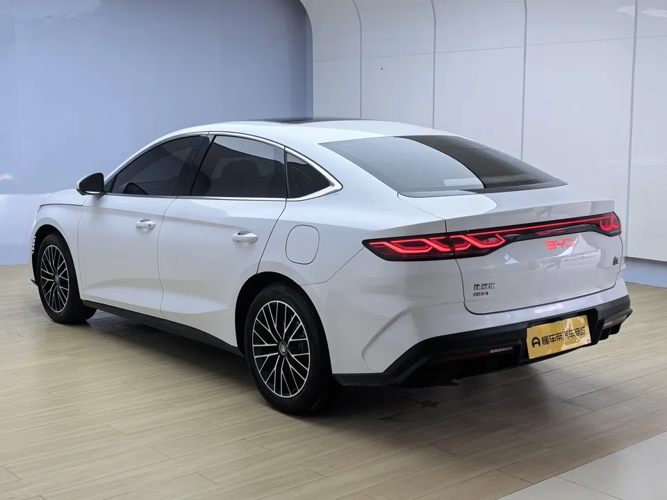 BYD Qin L DM Qin L DM 2024 DM-i 120KM Excellence 2025 — thumbnail 2