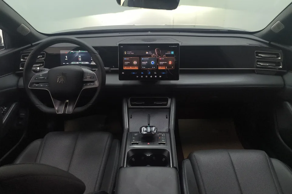 BYD Qin L DM Qin L DM 2024 DM-i 80KM Beyond 2025 — thumbnail 4