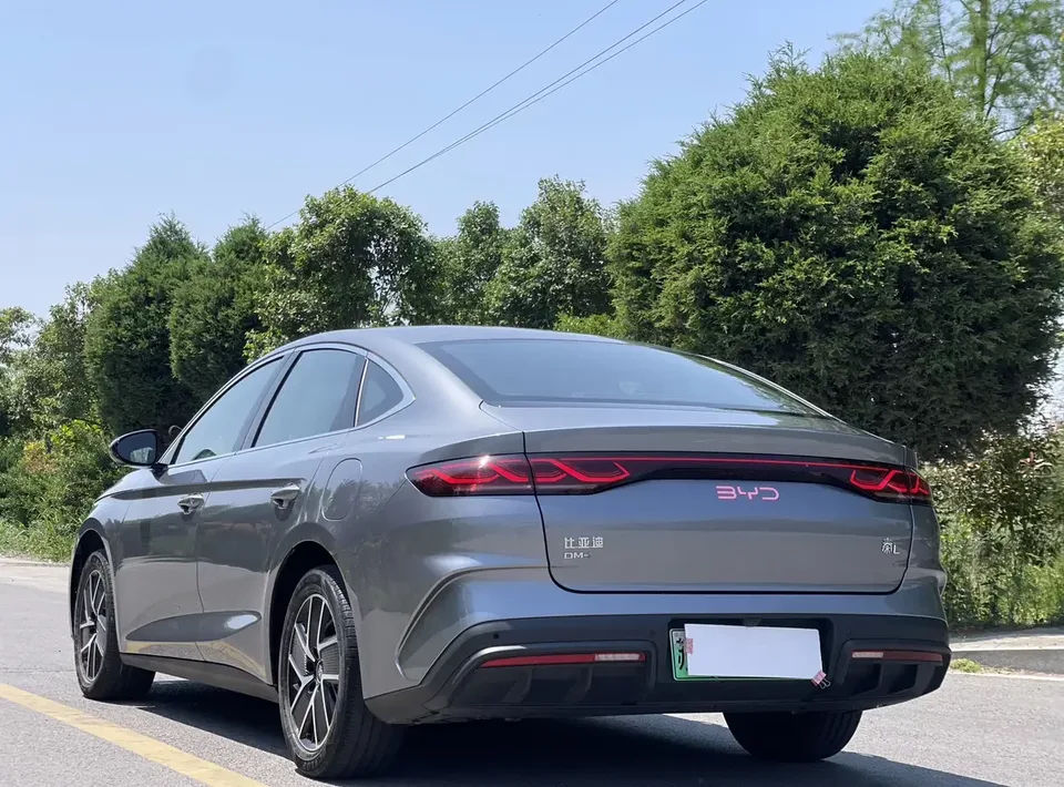 BYD Qin L DM Qin L DM 2024 DM-i 120KM Leading Type 2024 — thumbnail 5
