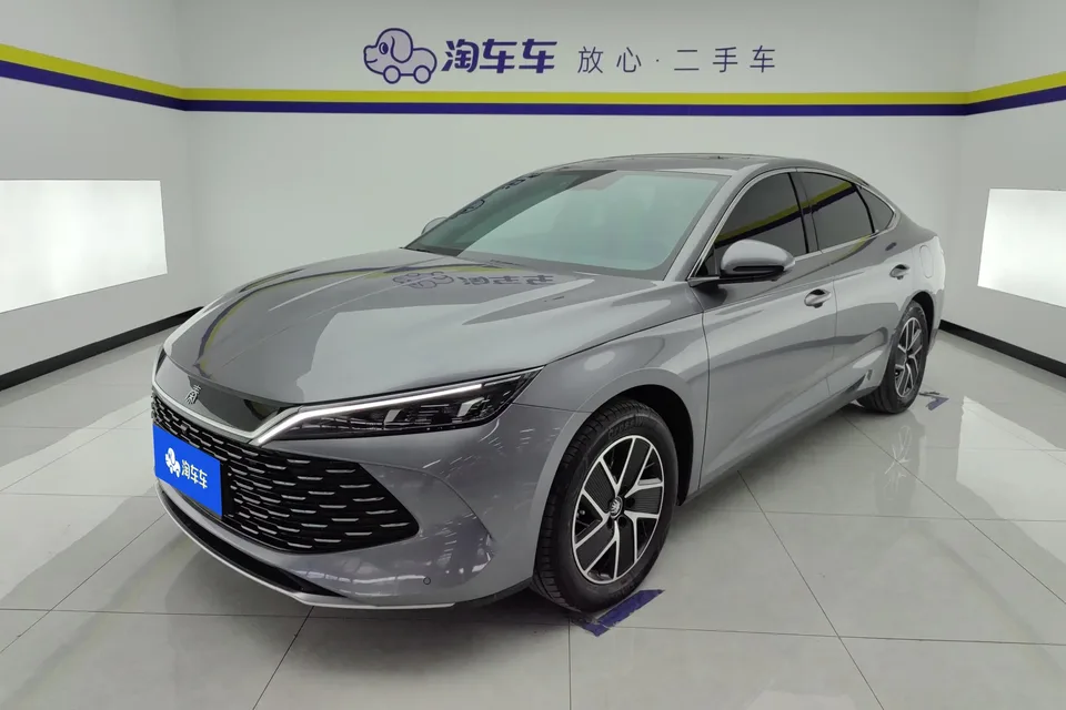 BYD Qin L DM Qin L DM 2024 DM-i 120KM Leading Type 2024 — photo 1, buy with delivery to Moscow