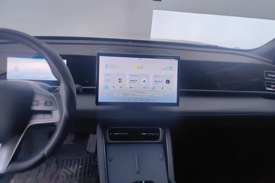 BYD Qin L DM Qin L DM 2024 DM-i 80KM Beyond 2025 — thumbnail 4
