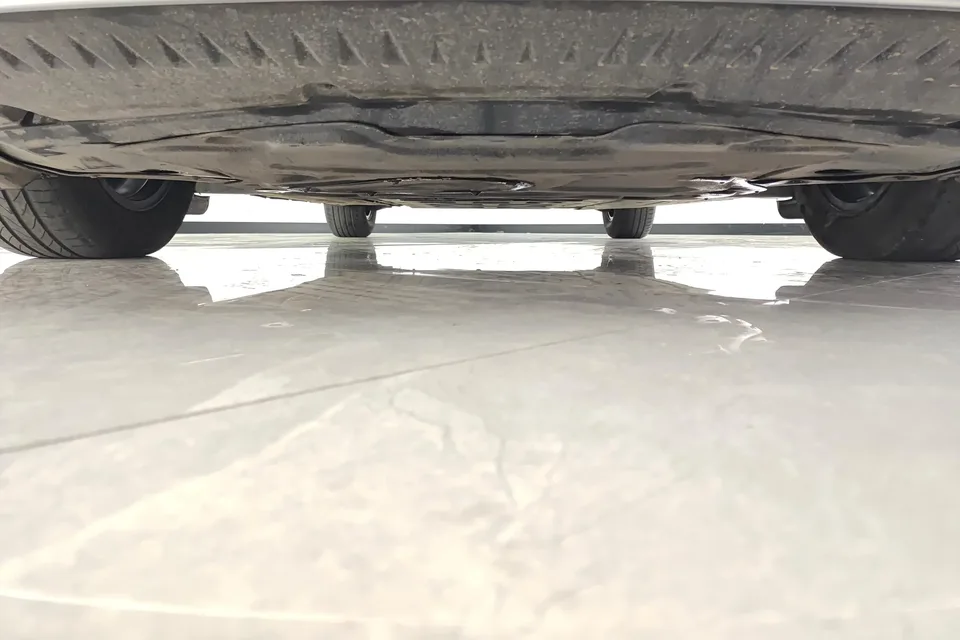BYD Qin L DM Qin L DM 2024 DM-i 80KM Leading Type 2024 — миниатюра 3
