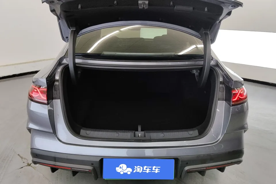 BYD Qin L DM Qin L DM 2024 DM-i 120KM Leading Type 2025 — thumbnail 5