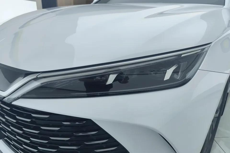 BYD Qin L DM Qin L DM 2024 DM-i 80KM Leading Type 2025 — thumbnail 2