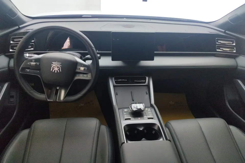 BYD Qin L DM Qin L DM 2024 DM-i 80KM Leading Type 2025 — thumbnail 4