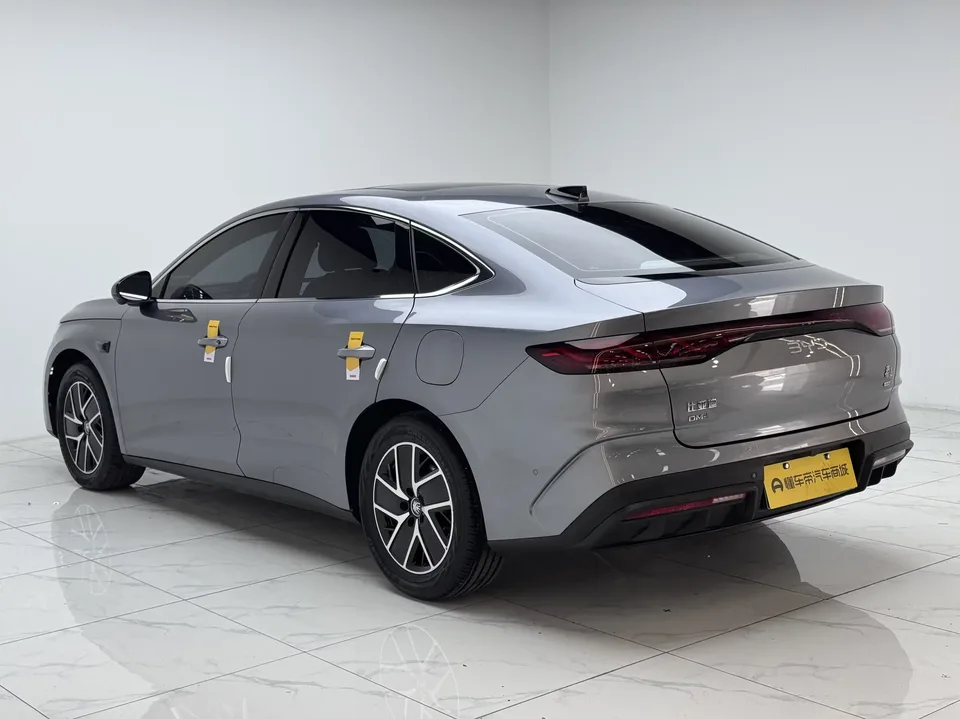 BYD Qin L DM Qin L DM 2025 Intelligent Driving Edition DM-i 120KM Leading Edition 2025 — thumbnail 2